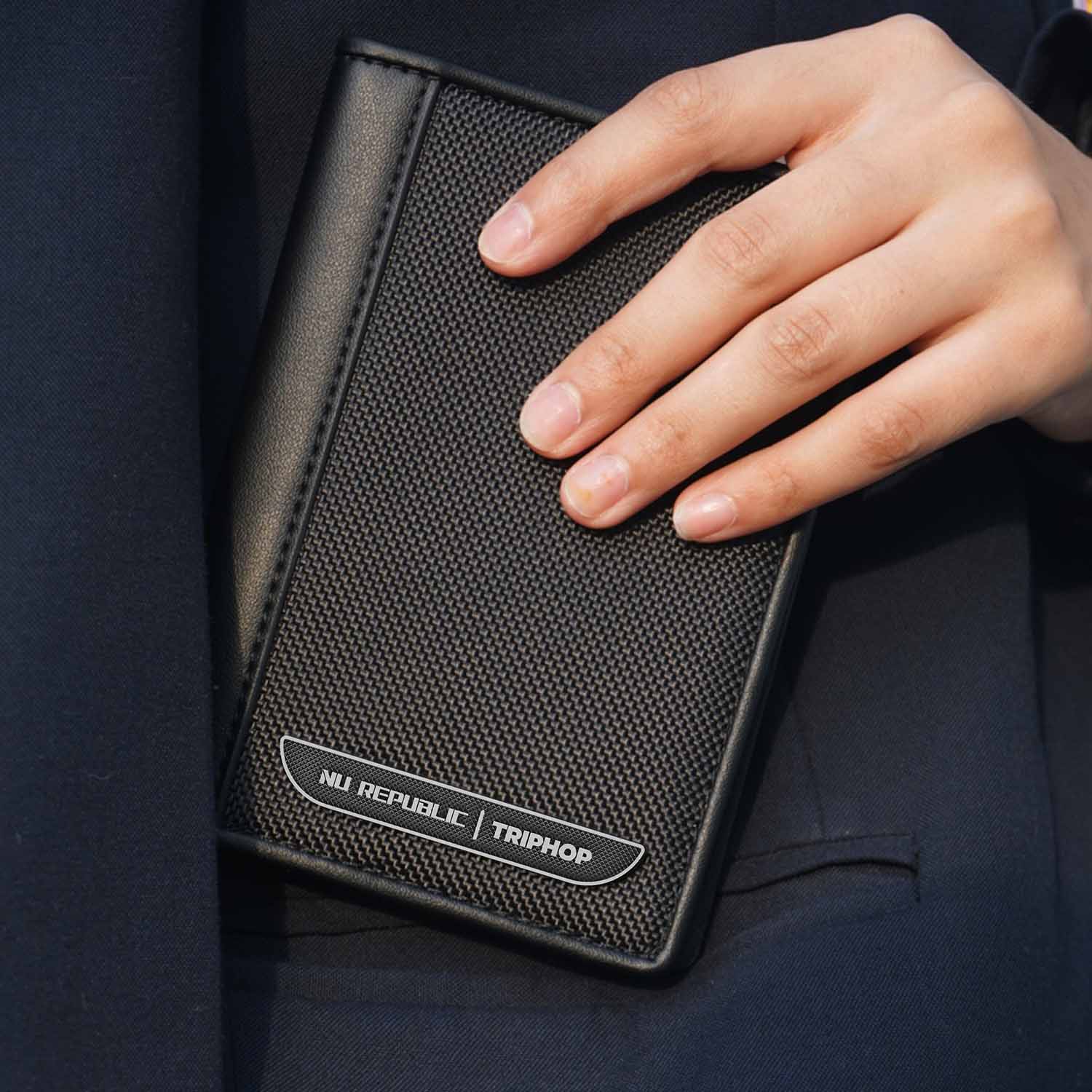 Voyager Passport Holder