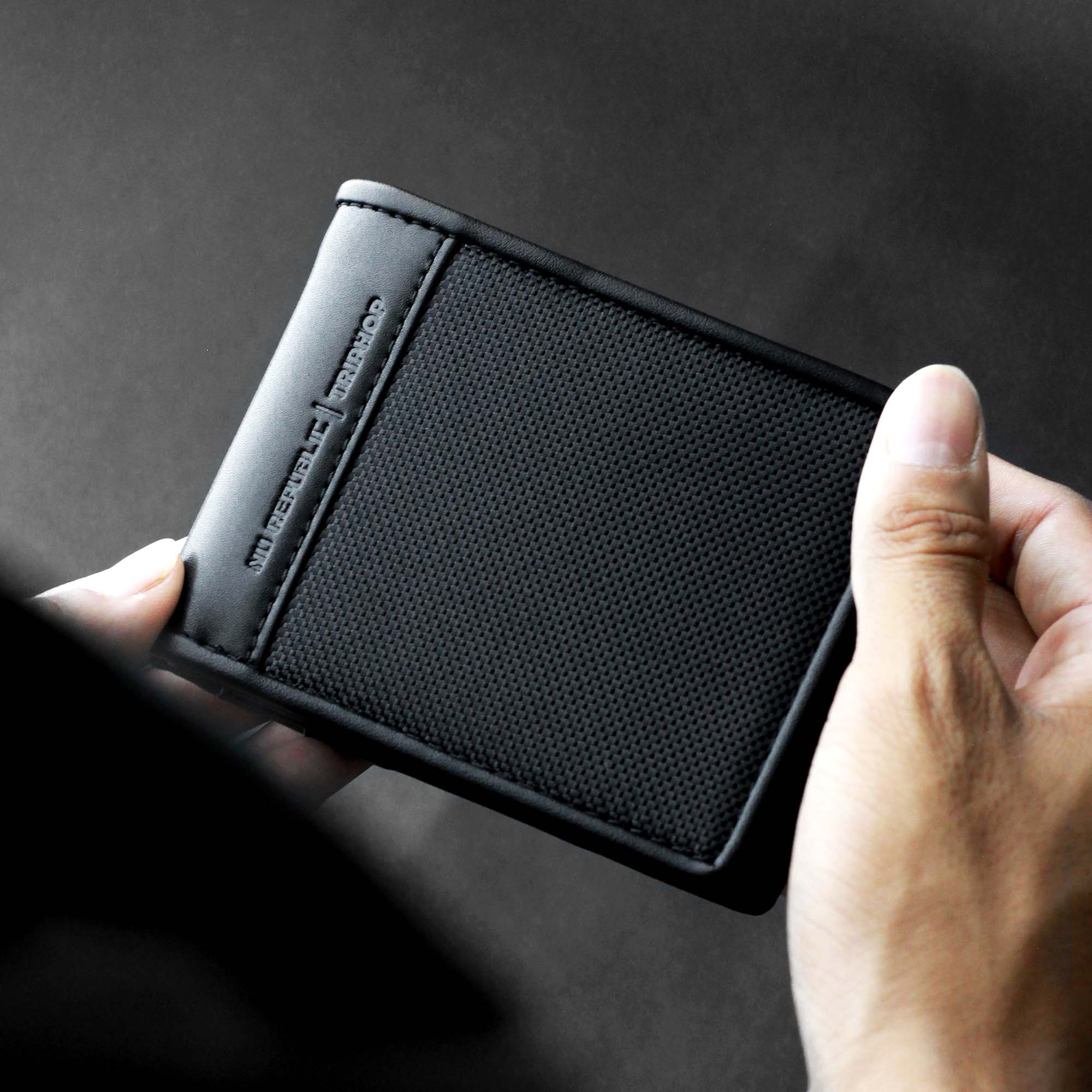 Voyager Vault Men's Wallet