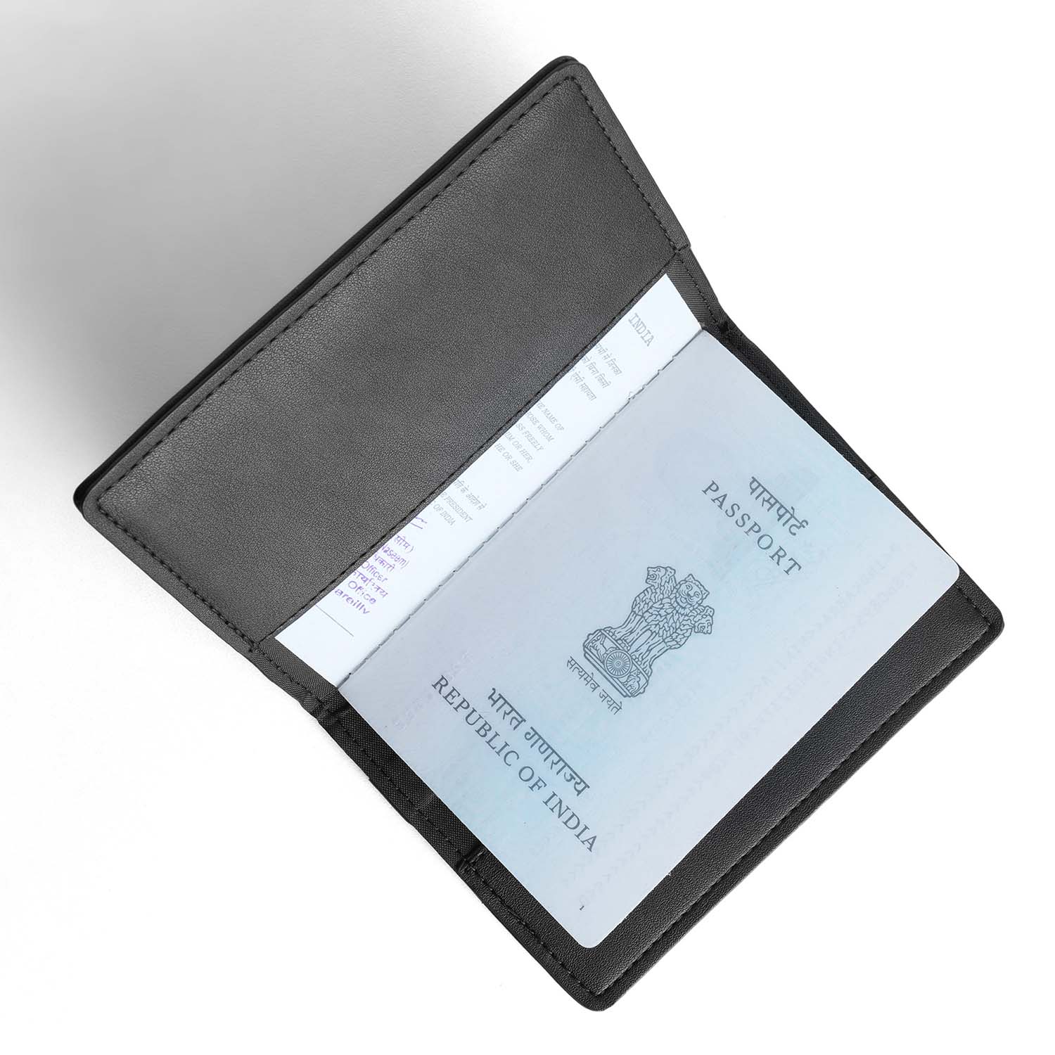 Voyager Passport Holder