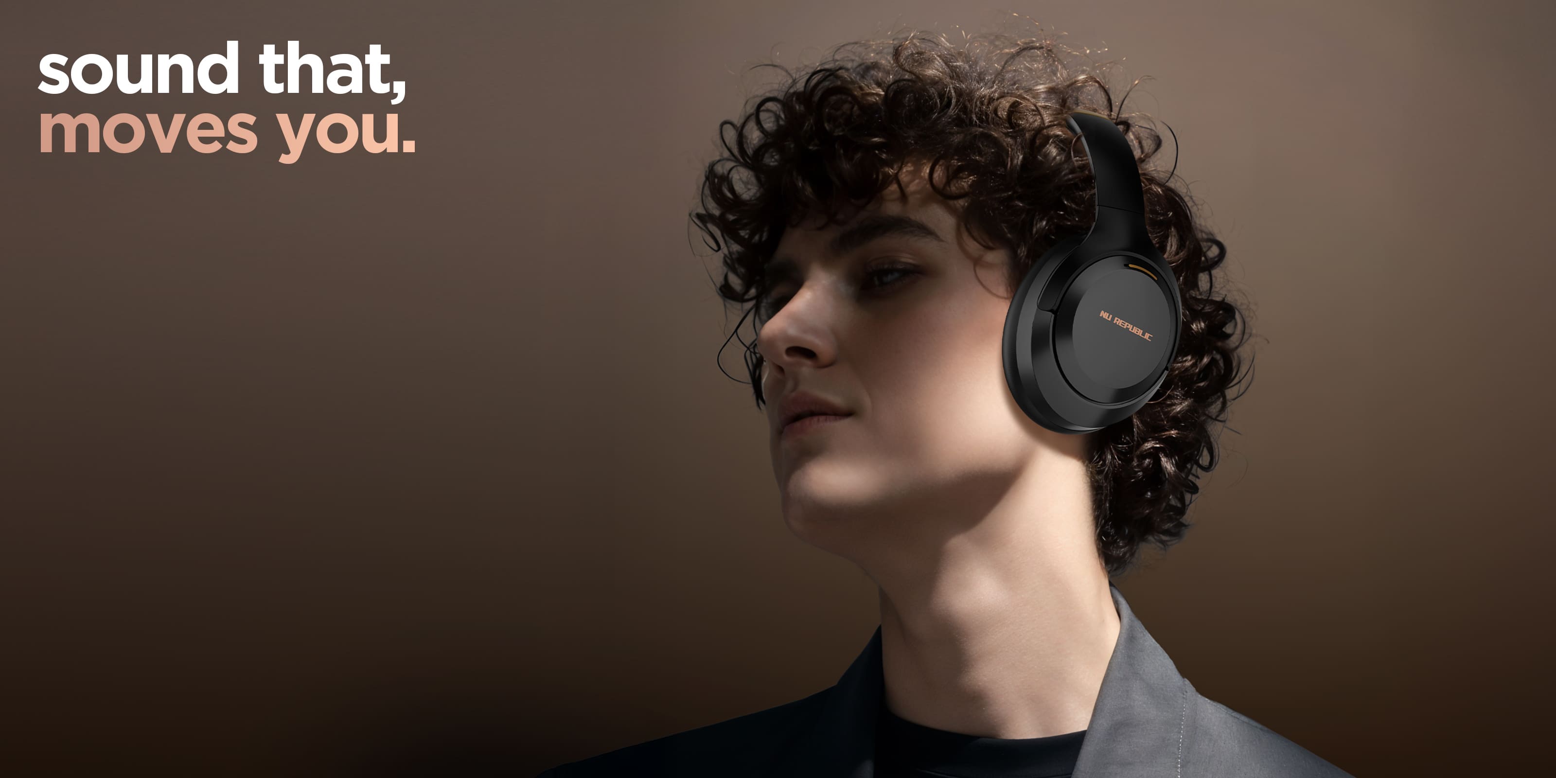Signature X-Bass® Technology delivers deeper lows and powerful bass for an immersive listening experience.