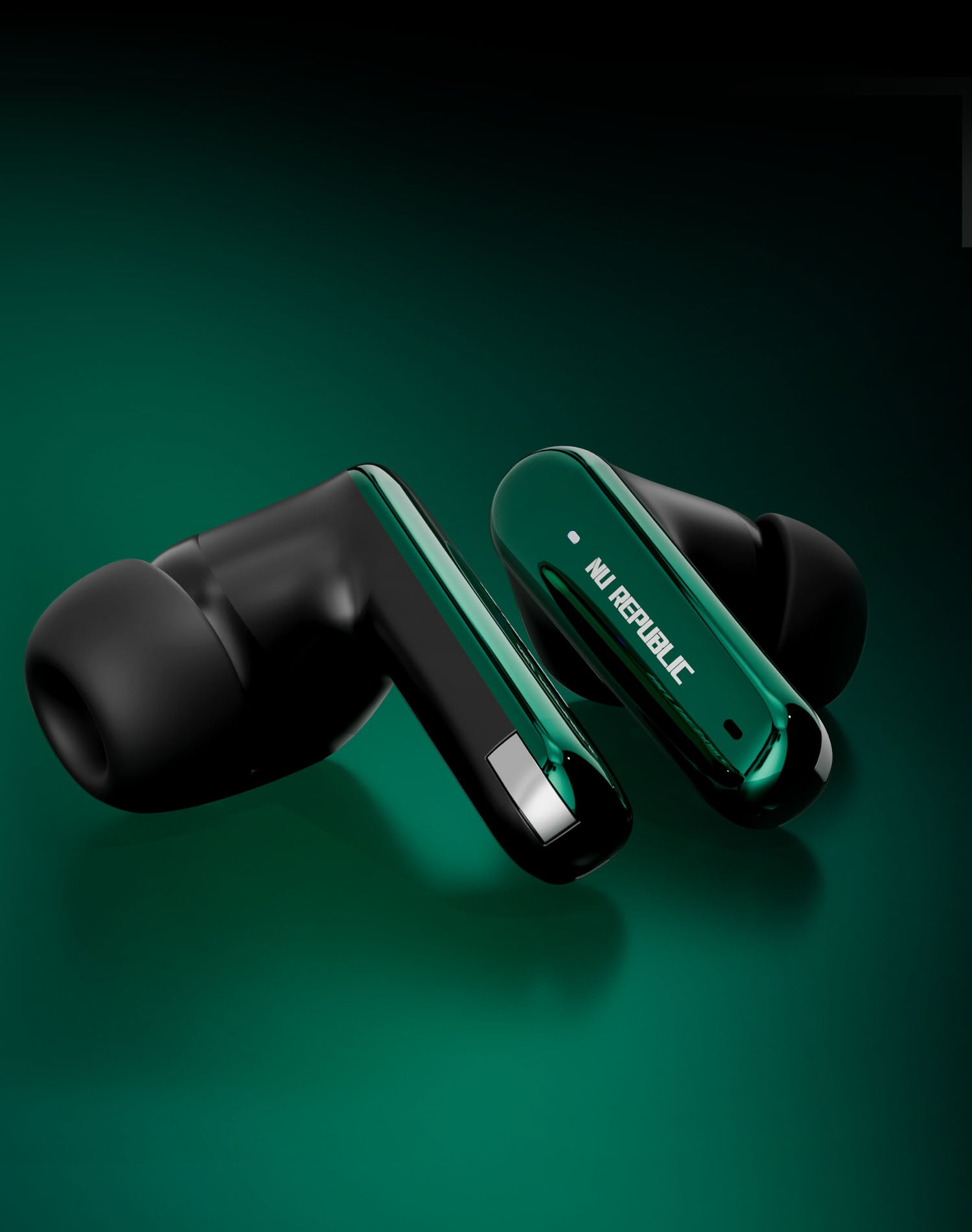 Epic X4 Green earbuds with low-latency gaming mode for synchronized audio